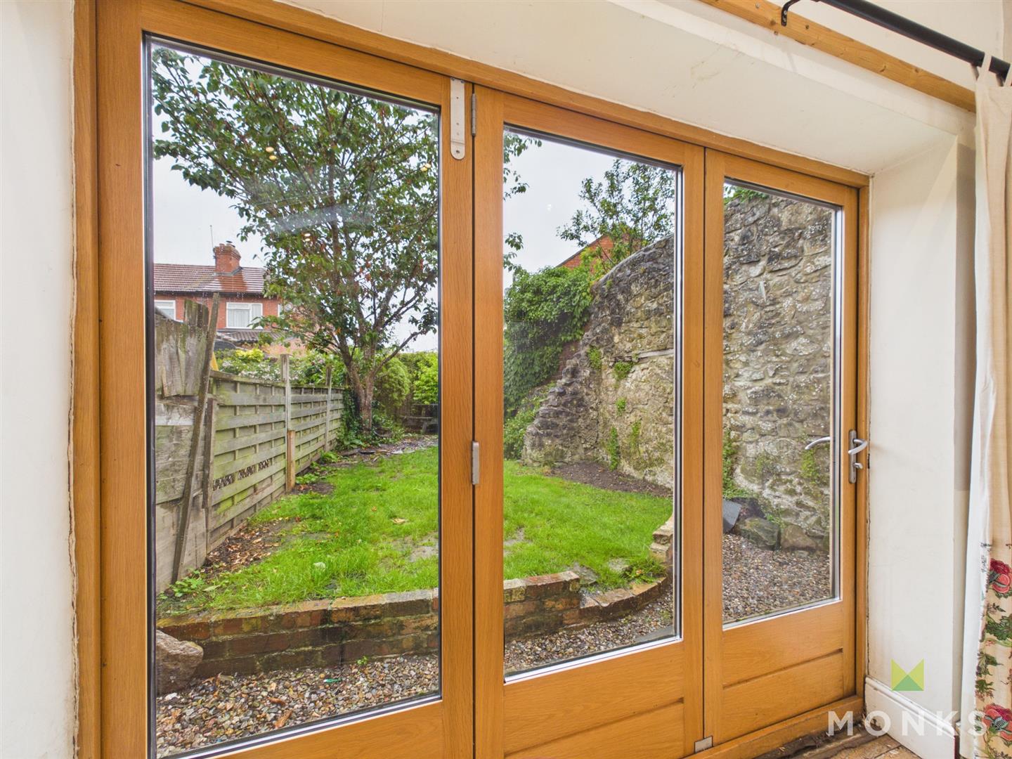 35 Upper Brook Street, Oswestry, SY11 2TG For Sale